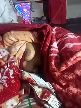 Indcople28 online show from December 5, 11:29 pm