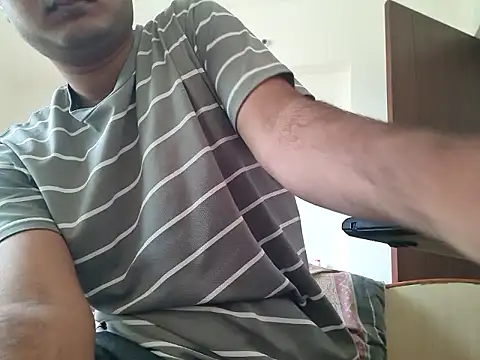 Jonrobinso online show from March 3, 4:18 am