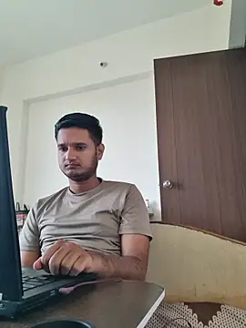 Jonrobinso online show from April 11, 4:17 am