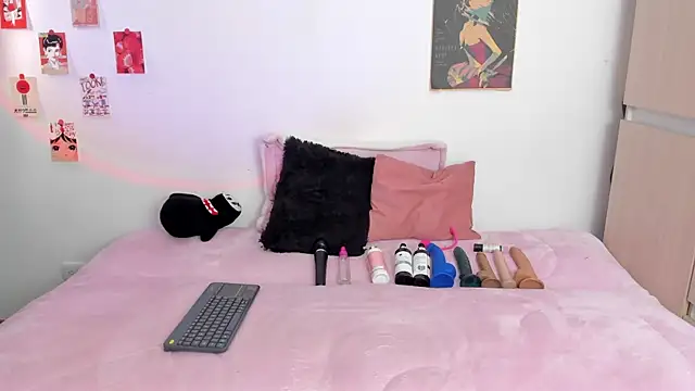 Snapshot of AlyRoses chatting on January 10, 10:04 pm AlyRoses online show from January 10, 10:04 pm