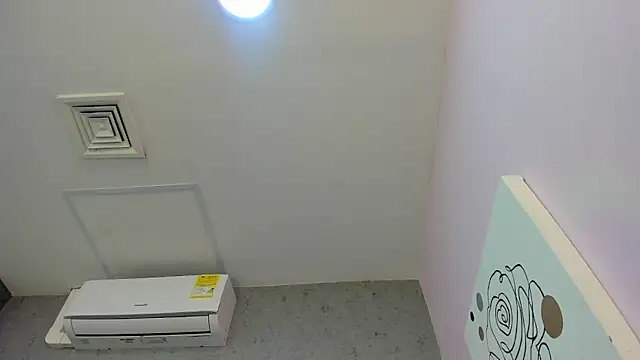 Tiffany mendez online show from December 22, 12:02 pm