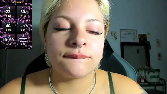 sammymoon online show from June 28, 1:06 pm