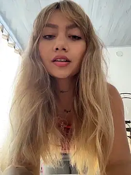 amanda-medrano1 online show from March 4, 2:12 pm