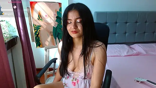 ChloeSanchezx online show from March 3, 8:21 pm