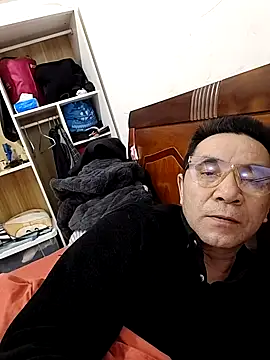 yjw6688 online show from February 23, 4:04 pm