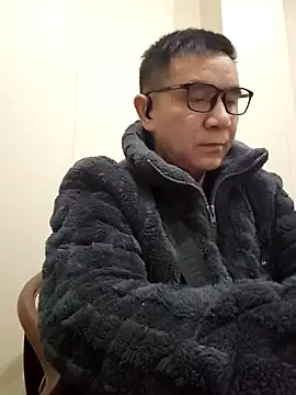 yjw6688 online show from March 4, 7:58 am