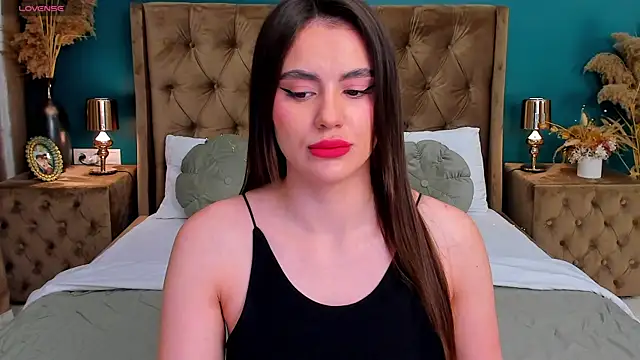 CalyMoon online show from April 10, 7:07 pm