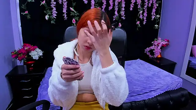 Paris Petit online show from November 9, 3:43 pm