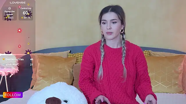 Snapshot of Sarah-Hart chatting on February 22, 12:51 pm Sarah-Hart online show from February 22, 12:51 pm