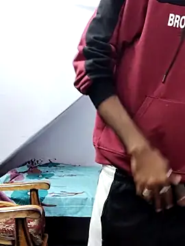 Snapshot of Habibi_big_b chatting on January 16, 5:23 pm Habibi big b online show from January 16, 5:23 pm