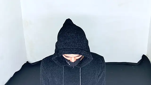 Snapshot of Habibi_big_b chatting on November 26, 9:54 am Habibi big b online show from November 26, 9:54 am