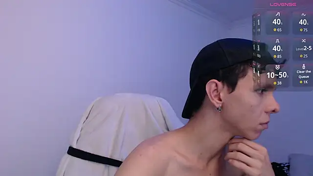 bryamado69 online show from April 6, 6:36 am