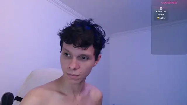 bryamado69 online show from April 18, 12:42 pm