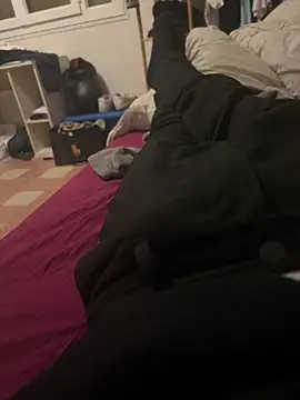 Snapshot of pignoufe chatting on March 2, 6:15 pm pignoufe online show from March 2, 6:15 pm