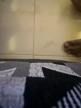 sohamsharma1019 online show from January 7, 6:35 pm