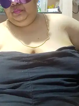 tamilthanushri online show from April 4, 7:55 pm