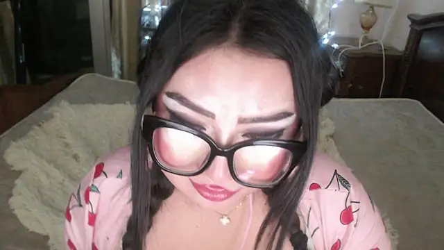 cutie sakura online show from March 9, 5:17 pm