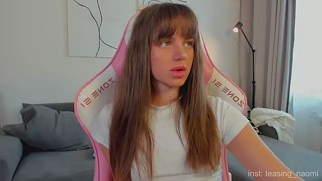 aesthetics  tease online show from March 10, 4:17 am