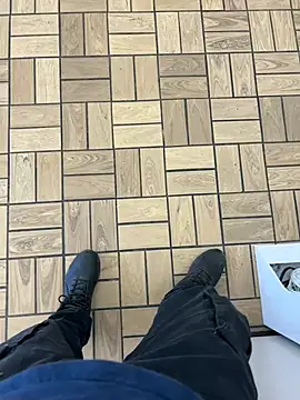 Snapshot of SukItSlo444 chatting on March 12, 6:25 pm SukItSlo444 online show from March 12, 6:25 pm