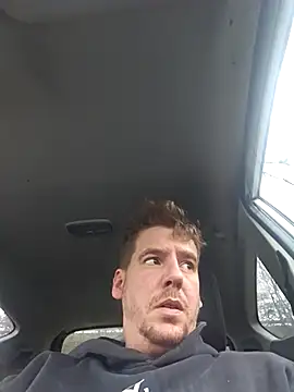 Titanhoott online show from November 25, 9:09 am