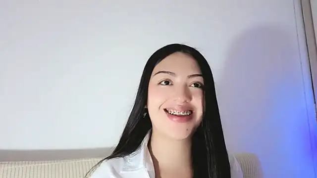 Sweet-Sophiee online show from July 21, 1:08 am