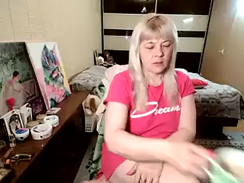 Lia Laguna77 online show from April 19, 4:34 am