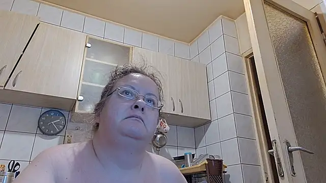 Snapshot of melissaBlessing chatting on July 10, 11:29 pm melissaBlessing online show from July 10, 11:29 pm