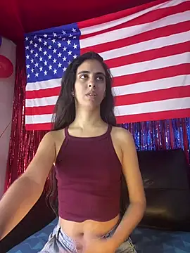 Snapshot of anna_alvarez chatting on July 8, 11:58 am anna alvarez online show from July 8, 11:58 am