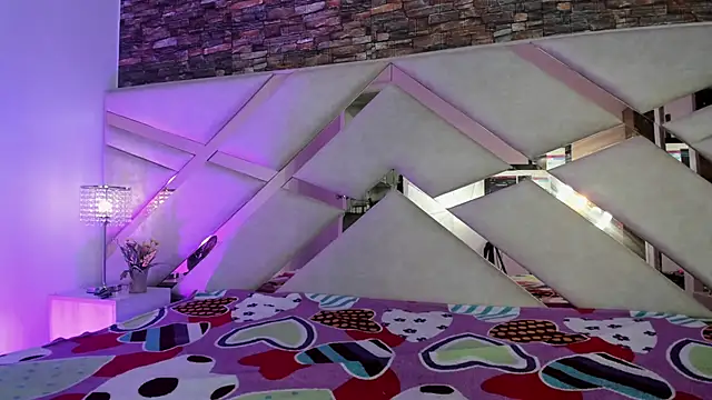 sophie pariss online show from November 7, 9:48 pm