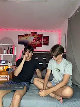 Alex and Fabian online show from May 15, 2:29 am