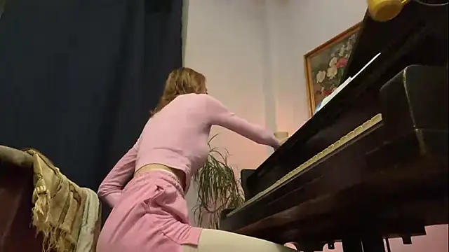 IngridMayer online show from February 4, 6:03 pm