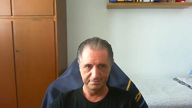 lliuk70mi online show from June 8, 11:32 am