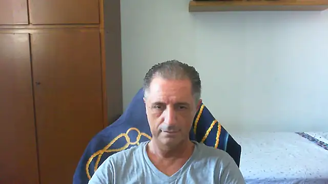 lliuk70mi online show from June 22, 11:51 am