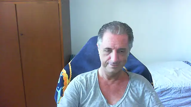 lliuk70mi online show from July 2, 12:55 pm