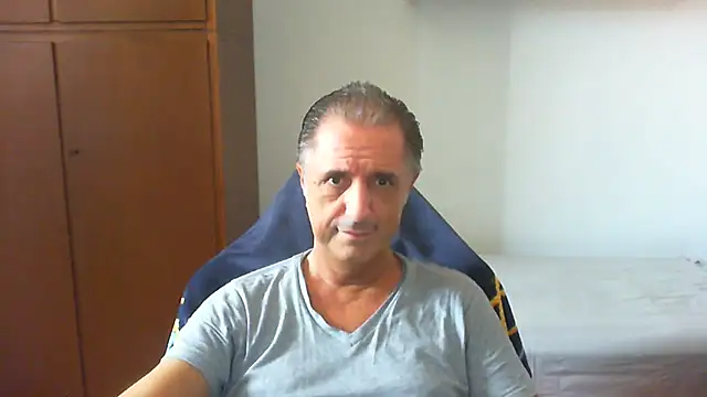 lliuk70mi online show from August 3, 11:26 am