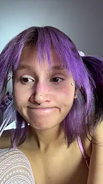 bigbabykiki online show from February 13, 5:42 pm