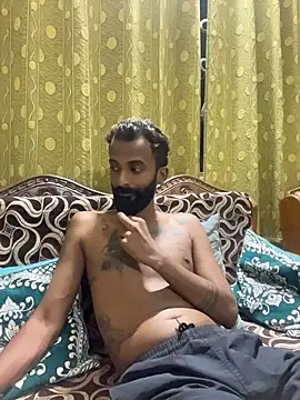 bigfatdick111 online show from April 25, 3:53 pm