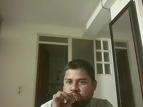 GABRIELGARCIA1313 online show from June 5, 12:06 am