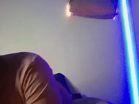 GABRIELGARCIA1313 online show from June 13, 8:29 pm