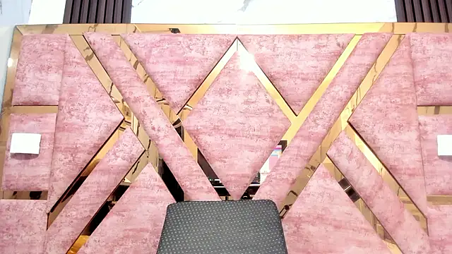 mia alvares online show from March 22, 11:46 am