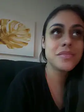 amorinha99 online show from May 1, 1:43 am