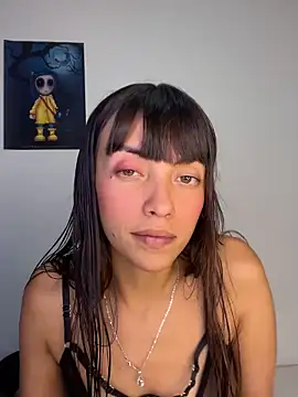 MiaGoth  online show from June 6, 1:21 am