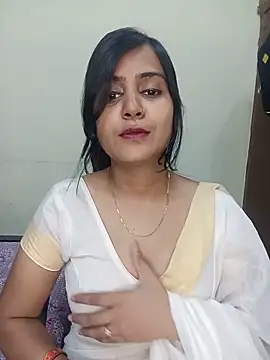 Miss-Riyasingh online show from May 10, 5:29 pm