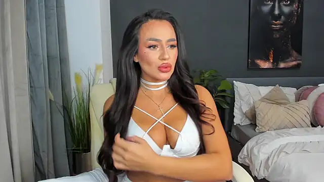 Sonia  Rey online show from September 9, 6:40 pm