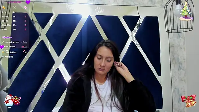  alaia collway  online show from December 29, 3:13 pm