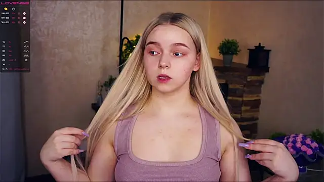 ZaraCreedon online show from February 11, 10:39 pm