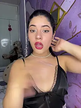 RileySkye online show from June 25, 6:34 pm