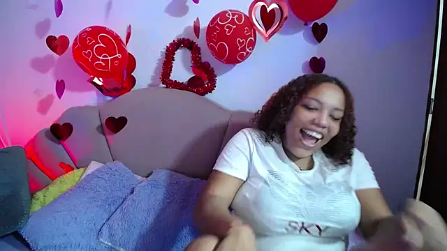 horny babyss online show from February 22, 1:40 am