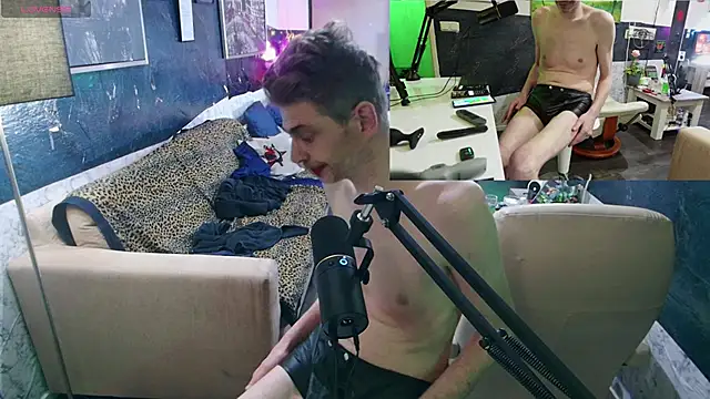 Doggyray44 online show from December 7, 8:49 pm