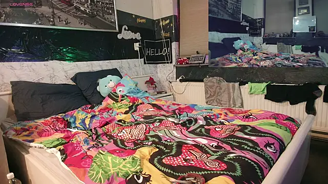 Doggyray44 online show from March 7, 12:04 am